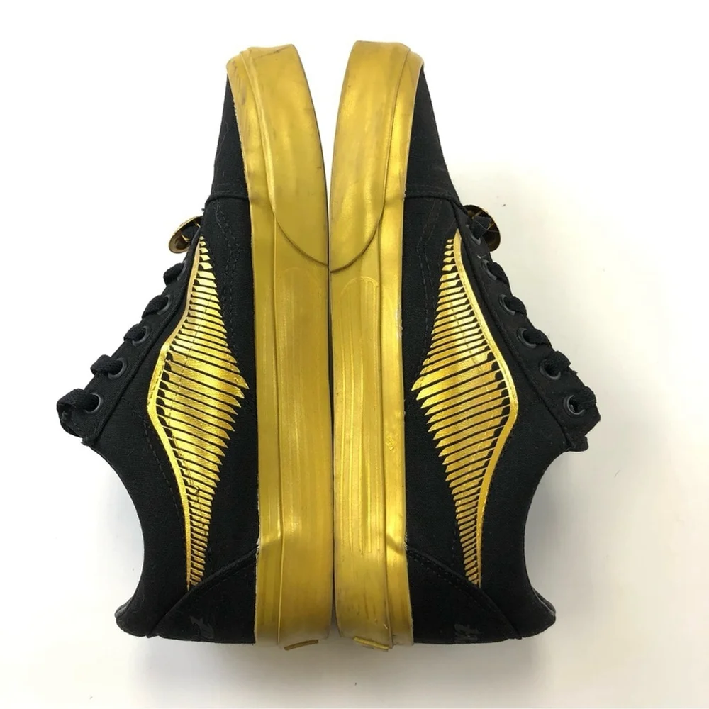 VANS Old Skool x Harry Potter black gold Snitch sneakers Size 7.5